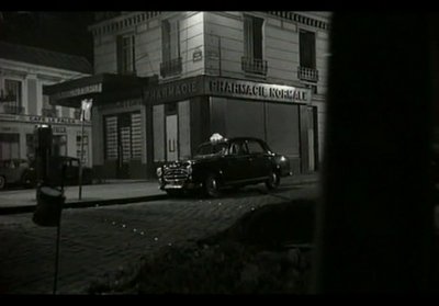 Der Mörder kam um Mitternacht-0048.jpg (66.4 Kio) Vu 21540 fois extrait du film:<br />"un témoin dans la ville"