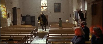 Die Besucher006.jpg (83.81 Kio) Vu 10088 fois extrait du film:<br />"Les Visiteurs"