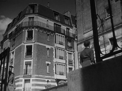 extrait du film:<br />&quot;Papa, maman, la bonne et moi&quot;
