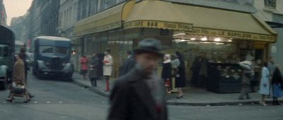 extrait du film:<br />&quot;une femme est une femme&quot;
