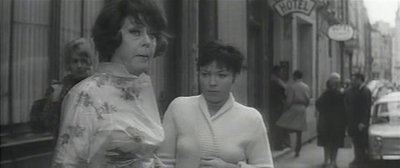 Ganoven rechnen ab-l005.jpg (50.11 Kio) Vu 8956 fois extrait du film:<br />"la métamorphose des cloportes"