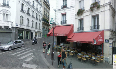 Autre vue de la place