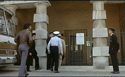 Les Gaspards 005.jpg (91.98 Kio) Vu 10858 fois extrait du film:<br />"Les Gaspards"