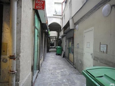 passage Sainte Foy 75002 PARIS.JPG