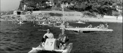 extrait du film:<br />&quot;L'age ingrat&quot;