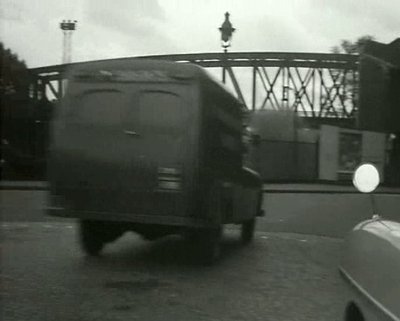 Gas-oil 004-tombouctou.jpg (77.11 Kio) Vu 11957 fois extrait du film:<br />"Gas-Oil"