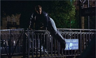 le professionnel 002.jpg (122.76 Kio) Vu 11053 fois extrait du film:<br />"Le professionnel"