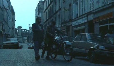 rue de chartres 003.jpg (77.27 Kio) Vu 18362 fois Extrait du film:<br />"Tchao Pantin"