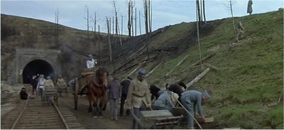 Das Leben und nichts anderes003.jpg (74.19 Kio) Vu 10741 fois extrait du film:<br />"La vie et rien d'autre"