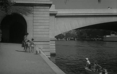 Im Zeichen des löwen-114.jpg (23.27 Kio) Vu 37866 fois extrait du film:<br />"Le signe du lion"