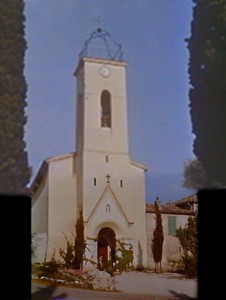 churchToLocalize.jpg (54.63 Kio) Vu 10499 fois Eglise à rechercher (Lubéron fort probable)